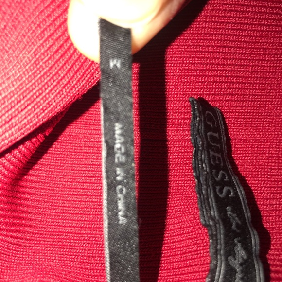 Guess red strechy Dress - Picture 5 of 5